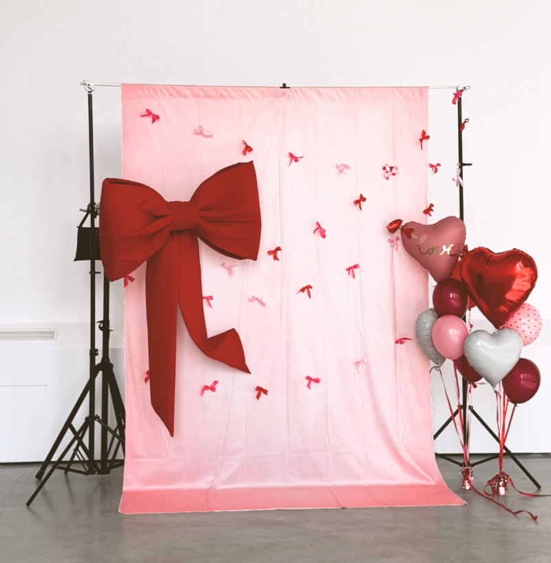 Foto Backdrop pink, rot mit Riesen-Schleife, trendy Fotobox Hintergrund